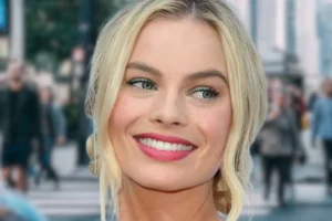 dental veneers Margot Robbie Veneers?